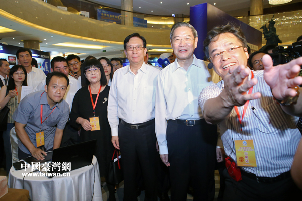 �ڡ���(d��ng)��չ�^(q��)������(l��i)���_(t��i)��������p��־܊��B���ütɫ���r�������ġ��r���r������