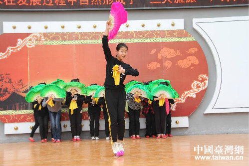 臺灣臺東縣體育會足球委員會到蚌埠開展特色教育 臺灣臺東縣體育會足球委員會到蚌埠開展特色教育