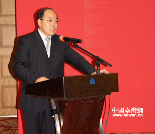 全國臺灣研究會執(zhí)行副會長兼秘書長周志懷在研討會上致辭。(中國臺灣網(wǎng)趙靜攝)