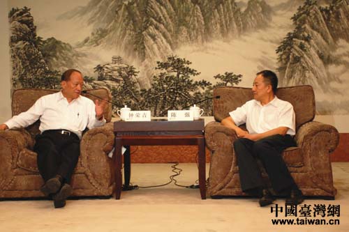 ��9��4�գ����ʡί��ί��ʡί�y(t��ng)��(zh��n)�����L(zh��ng)ꐏ�(qi��ng)��(hu��)Ҋ(ji��n)�_(t��i)���H���h�s�u(y��)����ϯ犘s��һ��