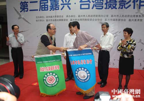 ��Խ���{�����ڶ��ü��d���_���zӰ��Ʒ����չ�p�����Q����