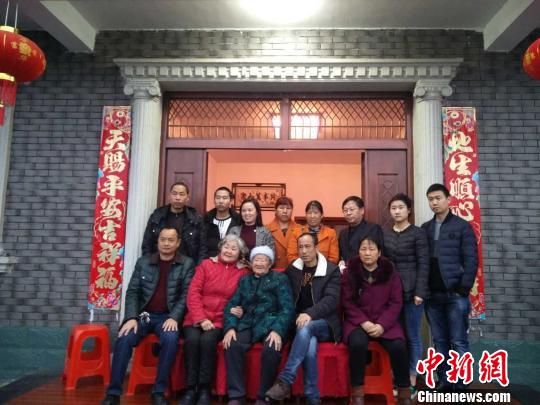 ������(ǰ�����)�c�H�˺�Ӱ�����ѻ��ЃS(li��n)���D�����z