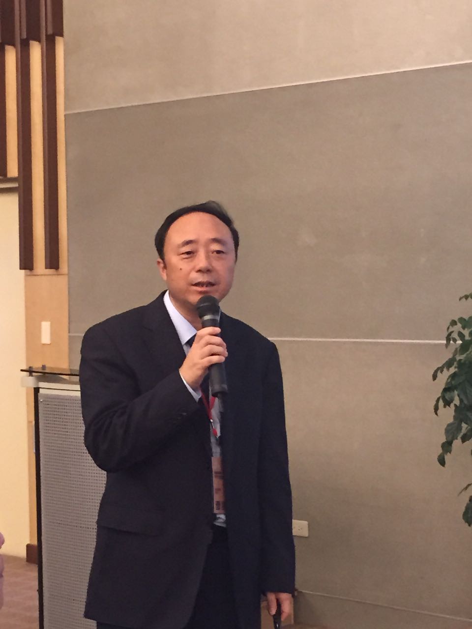 ���{�ɰ���WУ�LՓ���߿ƌW���g��ӑ�����_����ɽ�Ƽ���W�e��