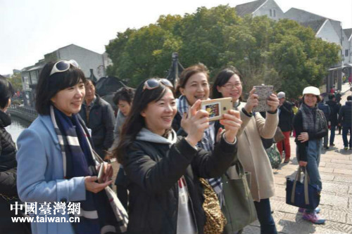 �_(t��i)�����Â����ڷ������ϔzӰ����