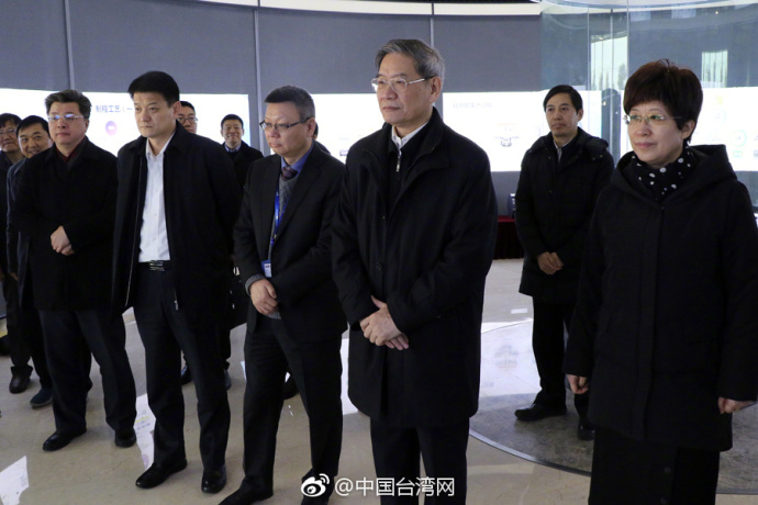 ��ѩ�������������׌�_����ů��