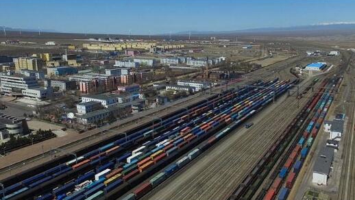 去年阿拉山口口岸進(jìn)出境中歐班列數(shù)居全國(guó)第一