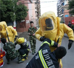 �Ĵ�200��ƿ�^���������D�� ǧ���������֏�����