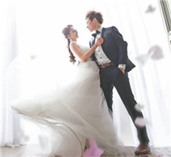 �_��Ůͬ�ԑ��k�Y��xʽ 93�q���̠��OŮ�߼t̺