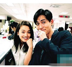 ���������������Y��