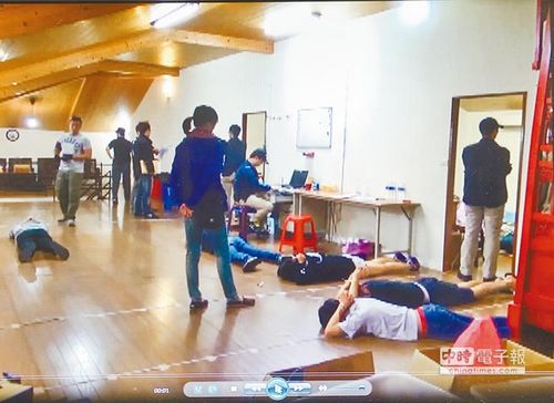 ˇ����С�����p�_4ǧ�f�ɰ���������׷��