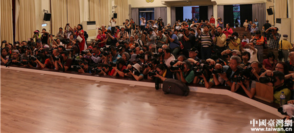 �����Ͻ��� ���挎�ġ��zӰչ�_Ļʽ