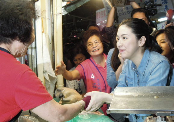 ����ɺ�|�T�Ј���Ʊ����ٝ�К��|����Ư��