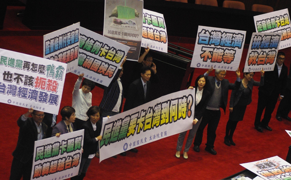 �ӽ����磬�����h����ί���׼��ӆT�����h���ߺ������M�hҪ���_�����Εr��