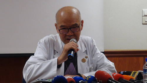 �ˮ���t��С�M�ɸ���14�t������ ס�����˳��uɢ(�D)