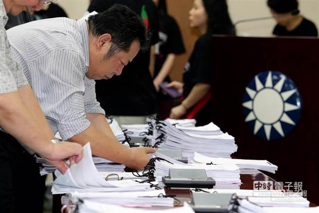 �����h�����h�������ˆT�м����c���