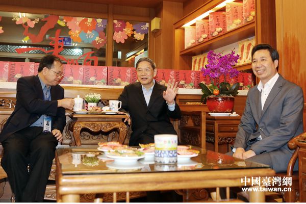 ����־܊�c���T�h�Lꐸ�����һ���˽�һ���ؕ�����a�ӹ���r��