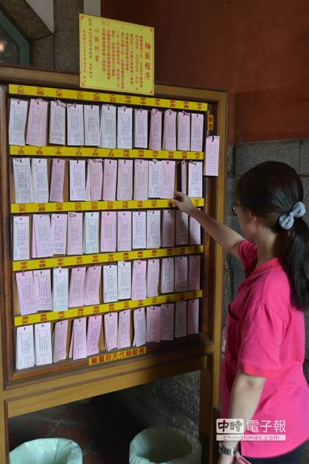 �_(t��i)�������������H���R���츮���帮�����R���������t�����족�ġ���(gu��)�\(y��n)����