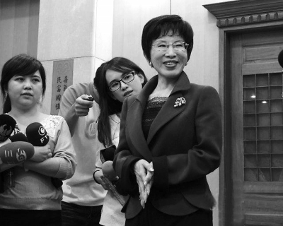 國民黨初選聯(lián)署僅洪秀柱過關(guān) 國民黨初選聯(lián)署僅洪秀柱過關(guān)