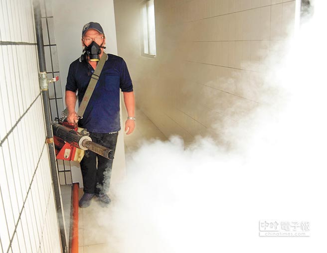 登革熱防疫臺(tái)灣亂了套:政策搖擺 民眾恐慌 登革熱防疫臺(tái)灣亂了套:政策搖擺 民眾恐慌