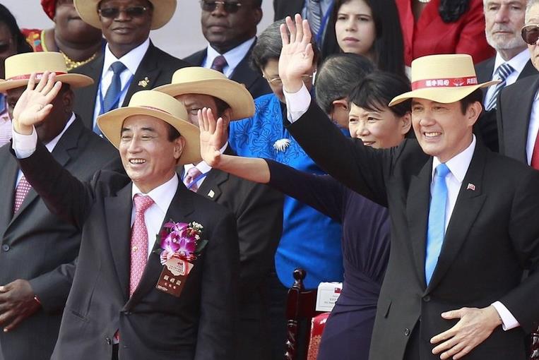 �RӢ�������ԁ������M�h��ϯ��δ�F�����pʮ�c�䡱����2016���x�˲�Ӣ�ģ��򌢳ɞ顰��һ�ˡ�