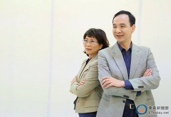 �����������ĸ��x��