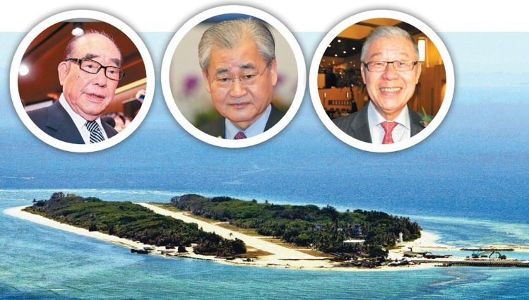 馬英九團隊邀請郝柏村(左圖起)、毛治國、袁健生等人登太平島 馬英九團隊邀請郝柏村(左圖起)、毛治國、袁健生等人登太平島