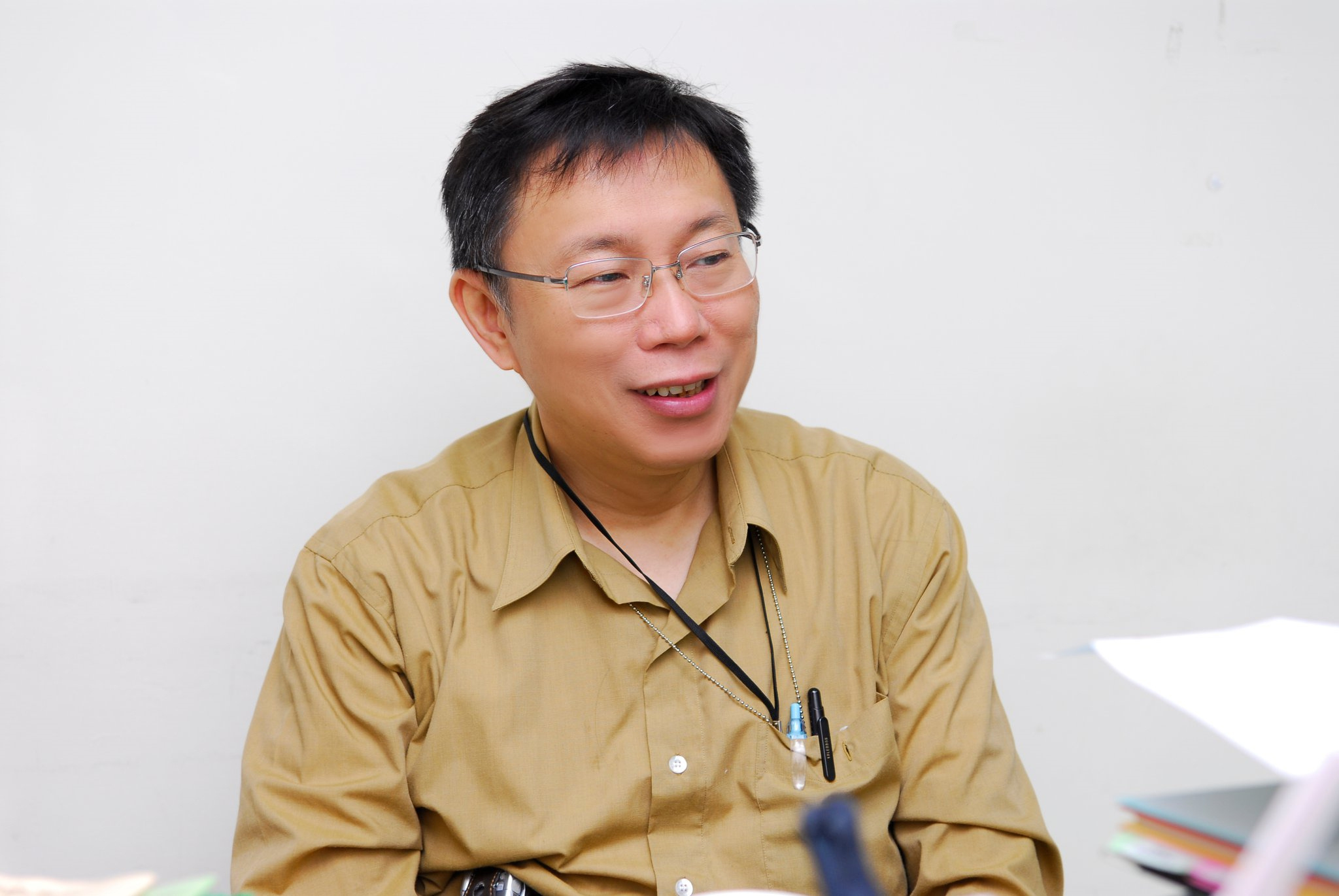 �������Y����