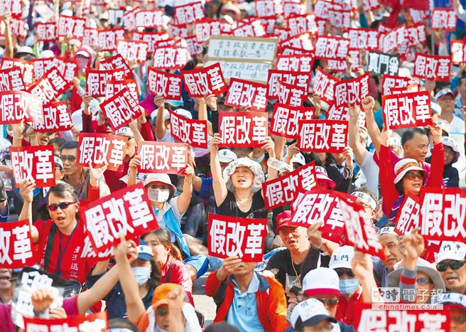 �̎��F(tu��n)�w���_(t��i)��(d��ng)�֌����ݽ𿳵�Ҋ(ji��n)��:��ҕ�(hu��)����(l��i)ƴ��