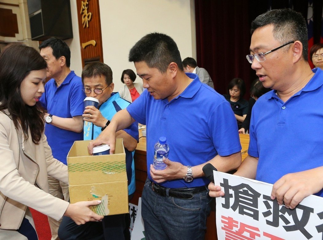 �{�GꇠI�_�ϻ���_�·��� ��ʳ�S���߀���rե��֭