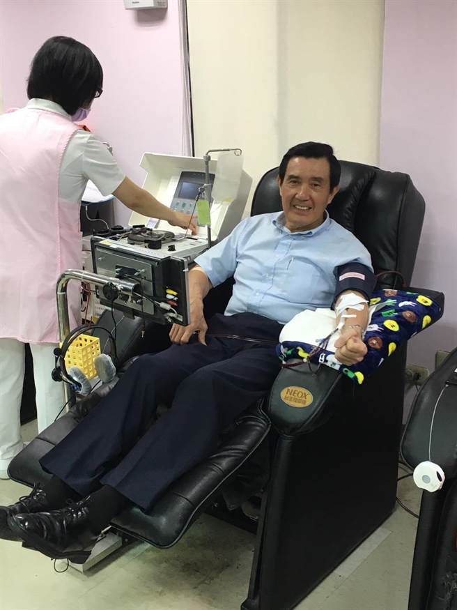 �RӢ��Մ�I(xi��n)ѪȤ���_Ů����Ѫ�Q���������ʹ�R