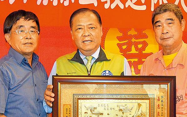 ���M�h������_�c��Ӣ�ĳ����{�������������ϧ