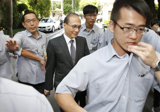 ����Ժ14�յ�2���R�r(sh��)��(hu��)�^�m(x��)̎��ǰհ�A(y��)�㣬���(gu��)���h����ί��һ�������A(y��)��������u�|·�ڵȺ򣬡�����Ժ�L(zh��ng)����ȫ���У��ڴ����S��İ����и����(zh��n)���ֲ����M(j��n)�롰����Ժ��