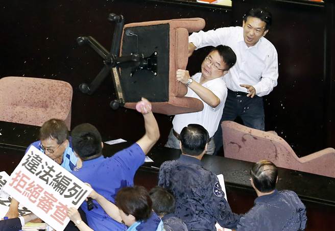 ���M(j��n)�h����ί���Ǳ���̧�����ӁG���(gu��)���h����ί��