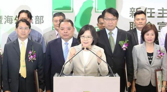 ��h͢ʹ�R���M(j��n)�h�Ǐص׵ĉĵ���