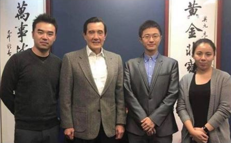 �RӢ�����c��h͢�e�o�˙C���Ђ� �W����أ��^����