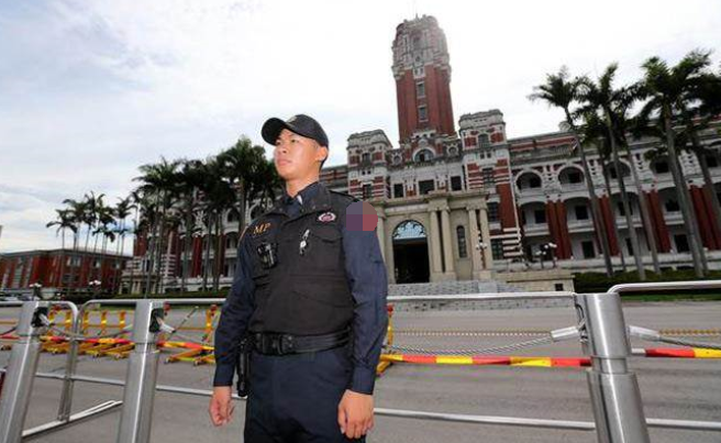 ���k�O�����^���h�����W���ᱬ���¾̈́e���I����