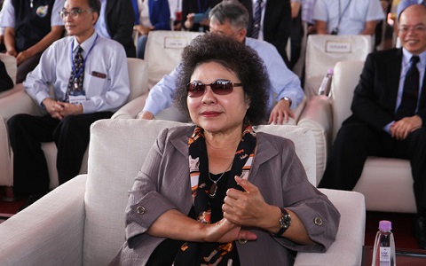 ��Ӣ���k�����C��ꐾ�11�ձ��Ͻ����ؕ��Lһ