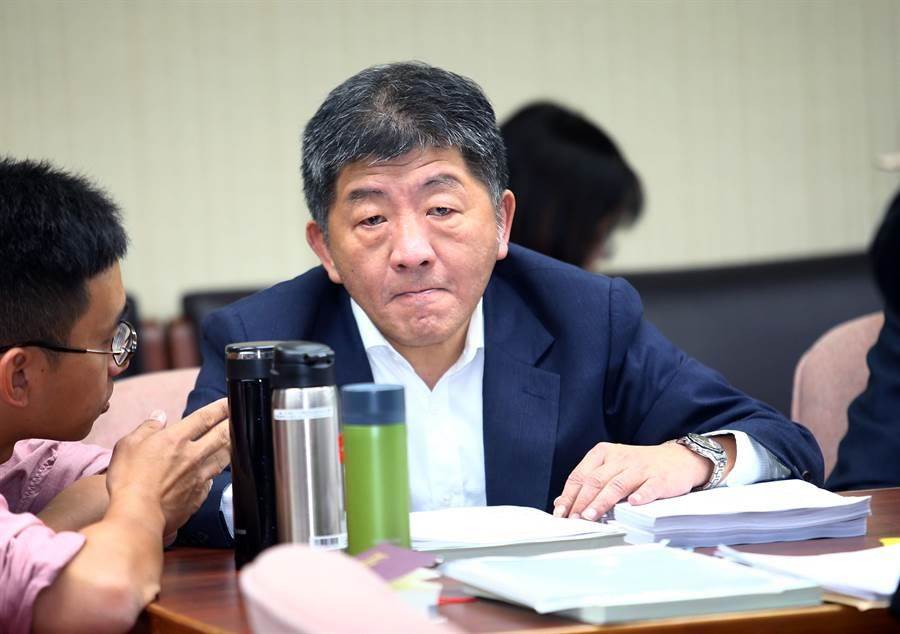 疫苗不足引民怨 陳時中道歉卻強調“疫苗政策不是全民皆打” 疫苗不足引民怨 陳時中道歉卻強調“疫苗政策不是全民皆打”