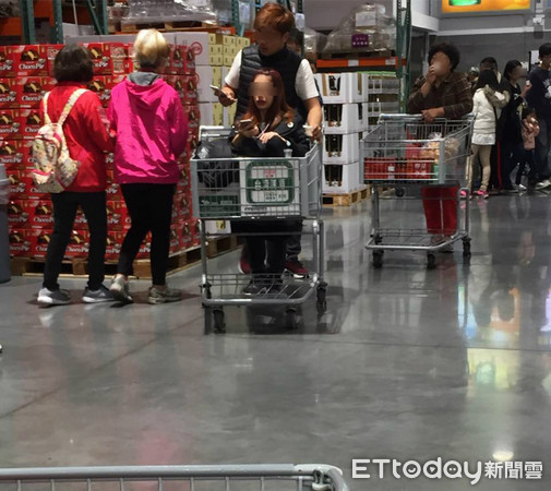 ������Ů����ُ��܇�� ���ᡰ��������