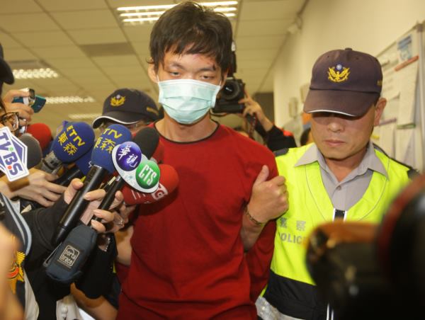 ���ݰ���2�ѵ�����3��܇�����񿳚��˿�