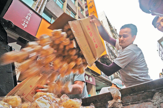 �N(xi��o)�����ո��8000�๫���_(t��i)����ӛ����������I