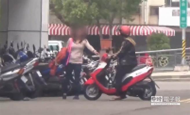 已婚男醫(yī)師看上女勞保黃牛 協(xié)助開不實診斷書雙落網(wǎng) 已婚男醫(yī)師看上女勞保黃牛 協(xié)助開不實診斷書雙落網(wǎng)