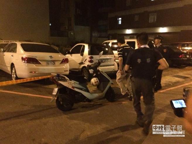 �񱱱��l���˘��� 1��1Ů�Џ����t���M�D��