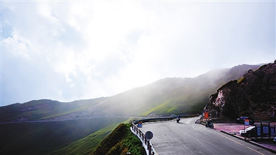 ���_������Խ����ɽ�}���D��