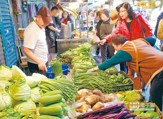 臺灣菜價暴漲現天價菜!四季豆1斤120元 臺灣菜價暴漲現天價菜!四季豆1斤120元
