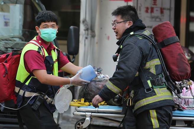 �°l���r��������40���������������������������T�����M���������Ȃ��T