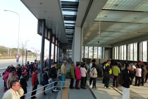 ��1��̖�a�ưl�꣬��21վ߀�в����񱊵���һ���l�ơ����_�����ψ�/������ �z��