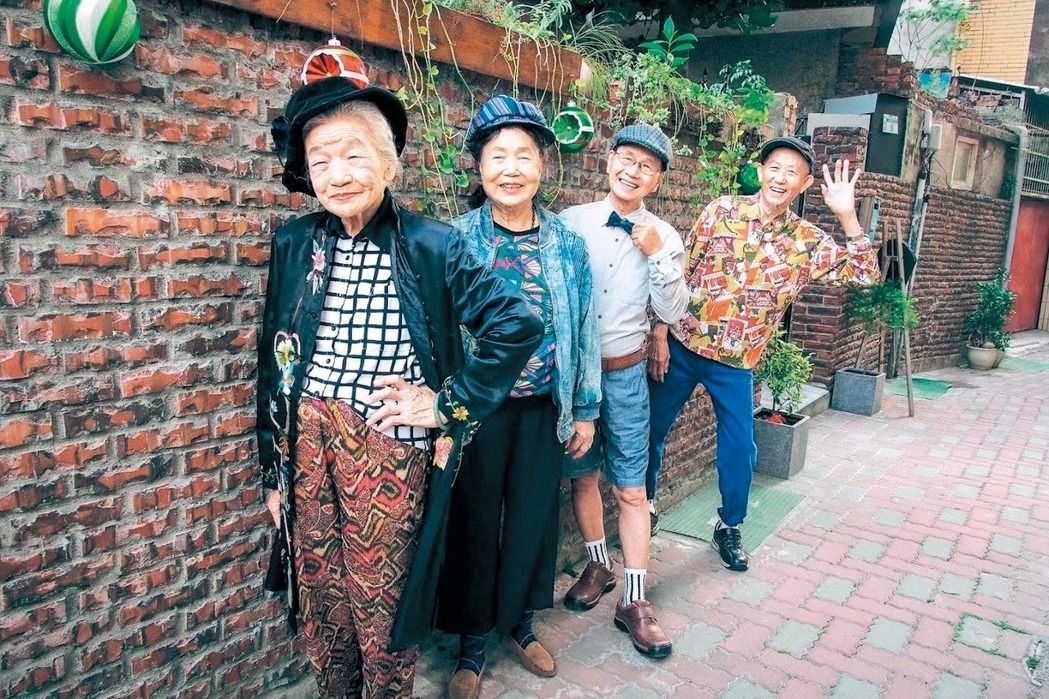 �ط�18�q��70�q��������׃��r(sh��)��ģ���Č��棨�D��