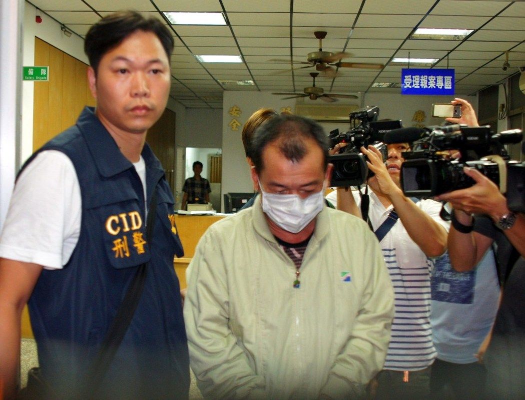 ���۱��l(f��)ĸ���pʬ���� �����I��ĸ�ֺ��ʬ20����