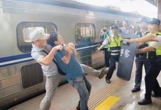 ���\(y��n)���˰���܇�����ݣ��_�F����(x��)���ĳ˿�